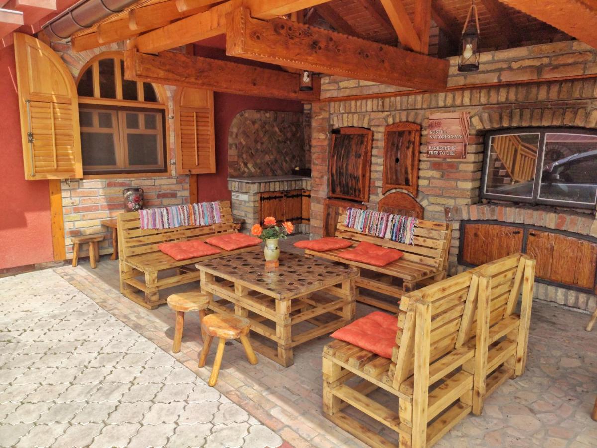Eko Apartmani Backi Petrovac Exteriör bild