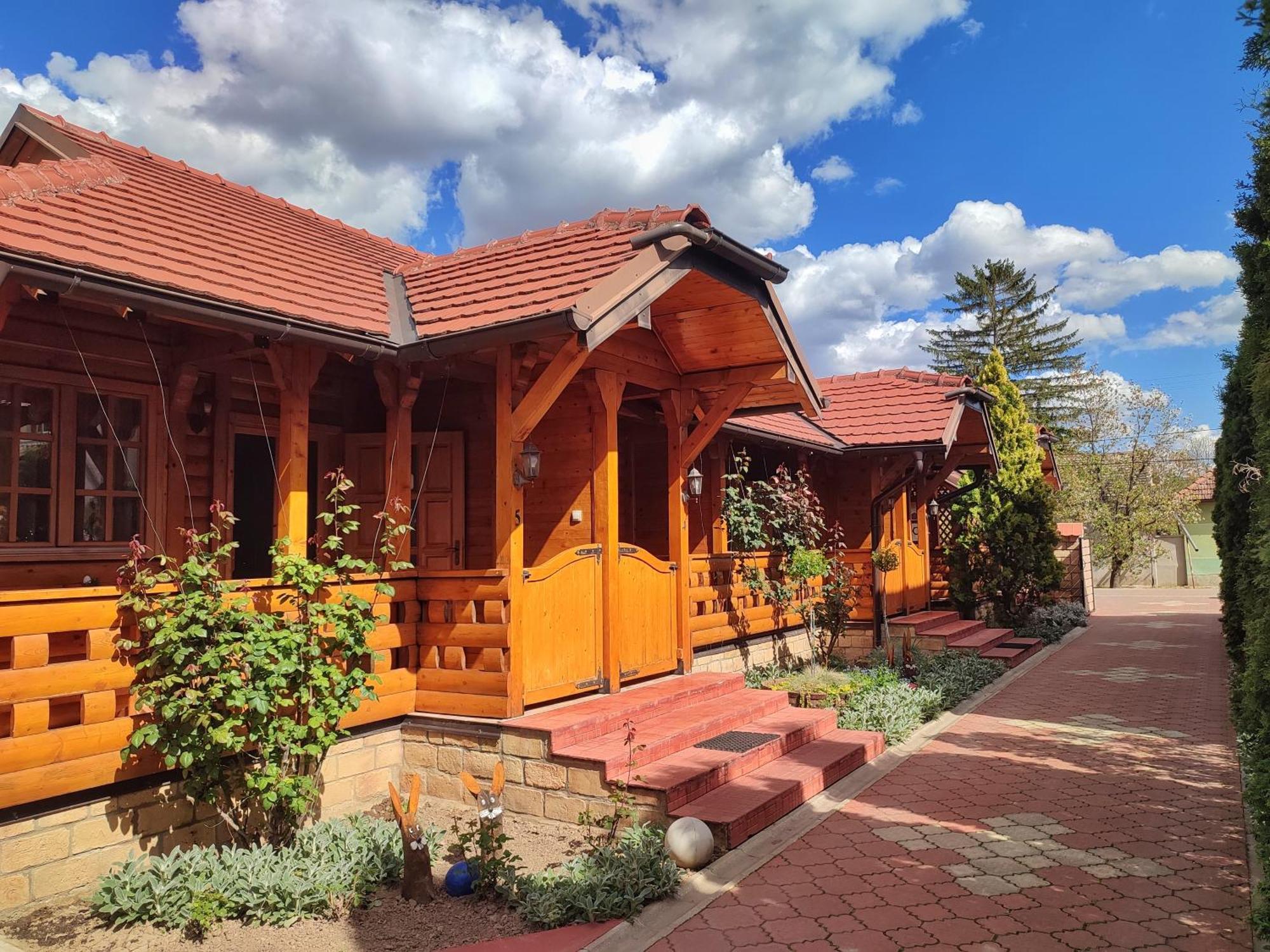 Eko Apartmani Backi Petrovac Exteriör bild