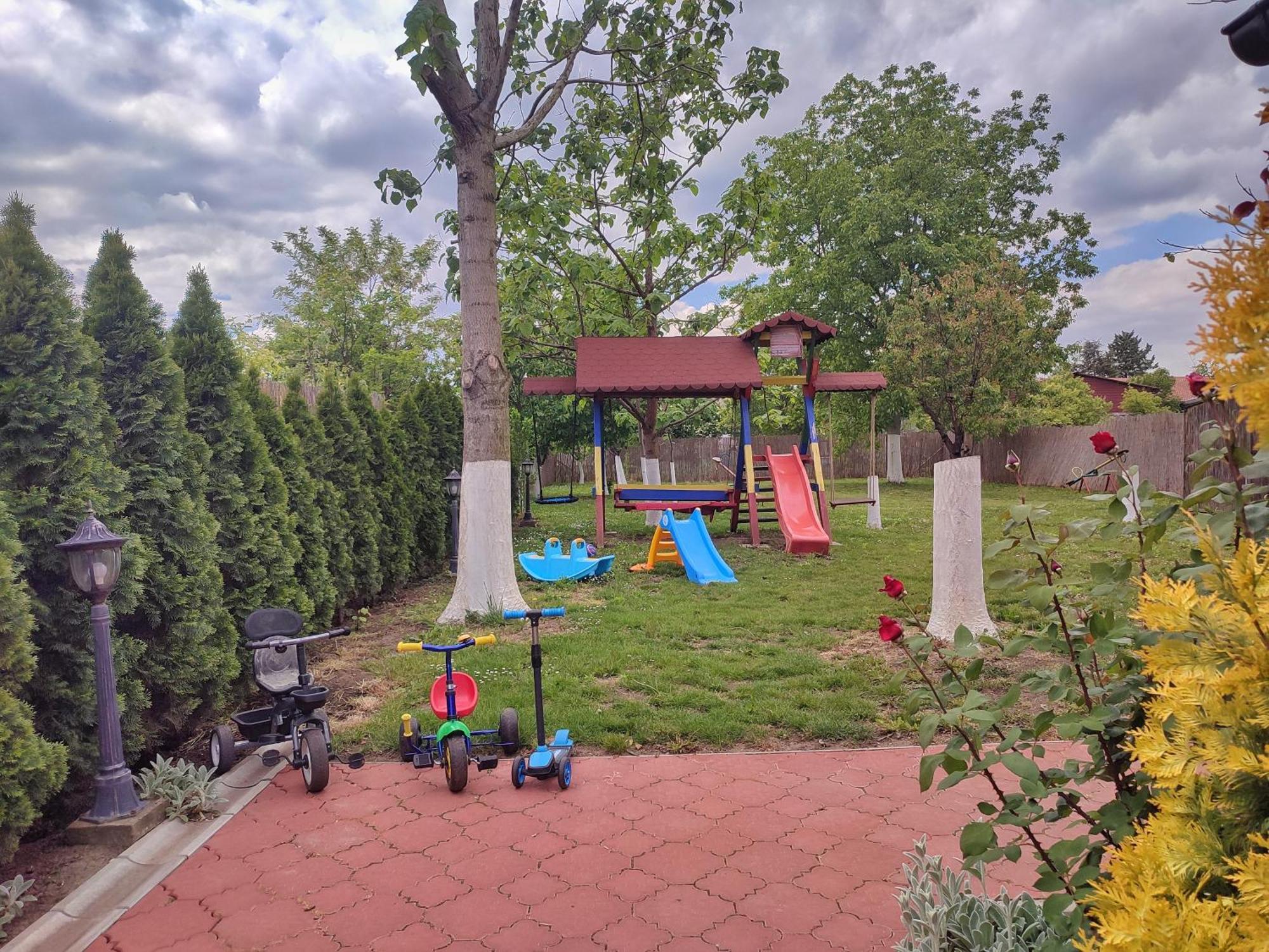 Eko Apartmani Backi Petrovac Exteriör bild